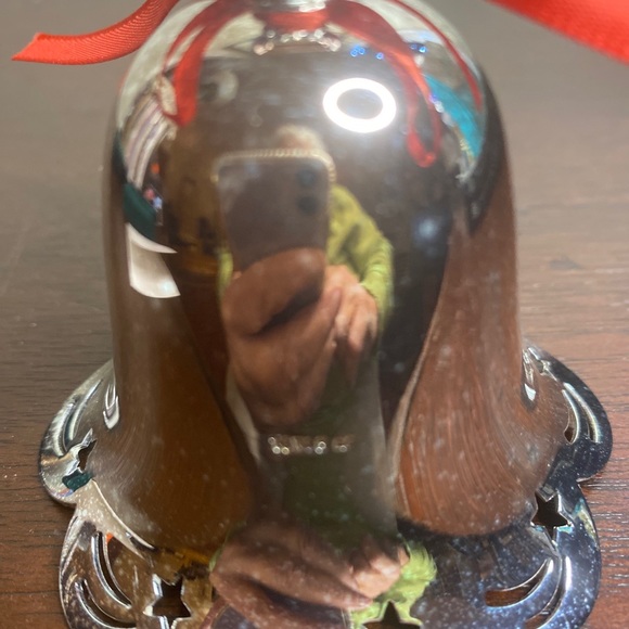 Towle silver plate Christmas 2000 bell in original box - Picture 3 of 7